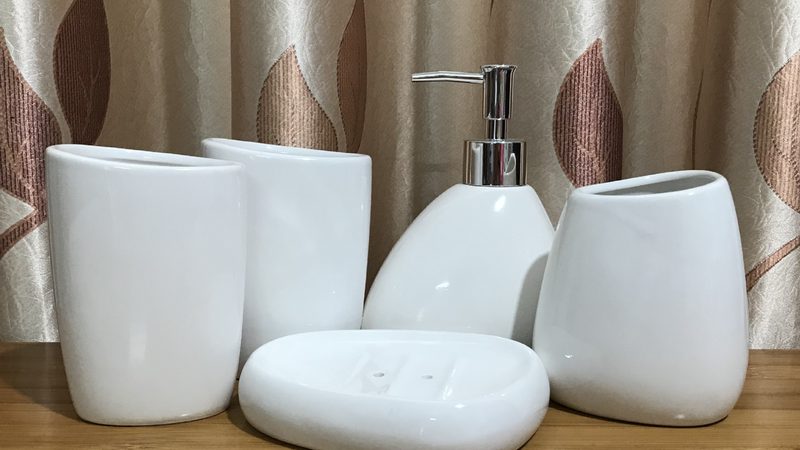 壁挂式马桶维修：常见问题及解决步骤